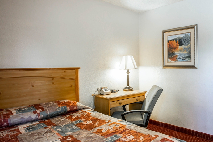 Imagen de la habitación del Hotel Rodeway Inn, Asheville. Foto 5