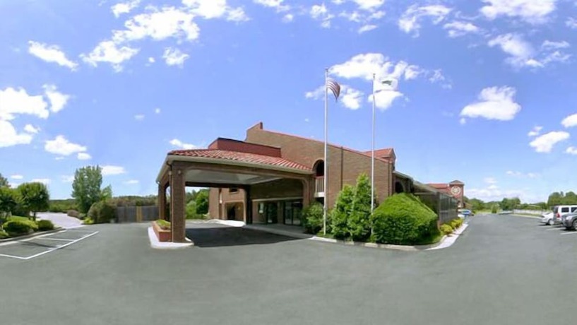 Imagen general del Hotel Rodeway Inn At Fort Lee. Foto 2