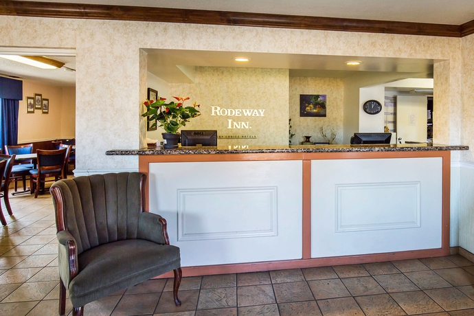 Imagen de los interiores del Hotel Rodeway Inn At Nevada State Capitol. Foto 13