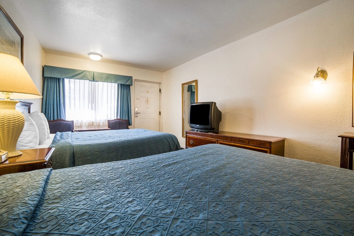 Imagen de la habitación del Hotel Rodeway Inn At Nevada State Capitol. Foto 9