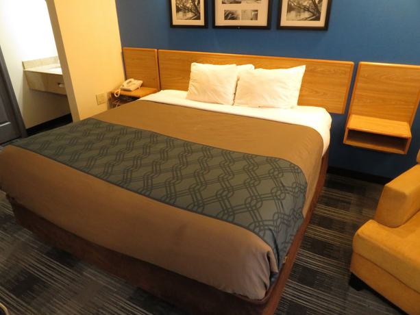 Imagen de la habitación del Hotel Rodeway Inn At Six Flags. Foto 6