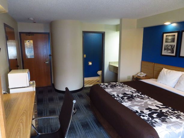 Imagen de la habitación del Hotel Rodeway Inn At Six Flags. Foto 9