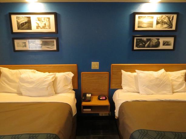 Imagen de la habitación del Hotel Rodeway Inn At Six Flags. Foto 13