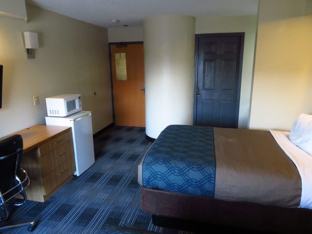 Imagen de la habitación del Hotel Rodeway Inn At Six Flags. Foto 14