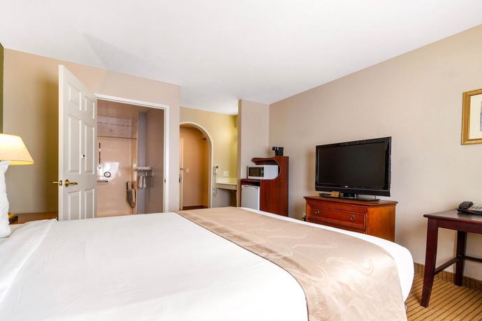 Imagen de la habitación del Hotel Rodeway Inn Auburn - Foresthill. Foto 5