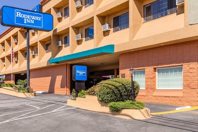 Imagen general del Hotel Rodeway Inn Auburn - Foresthill. Foto 1