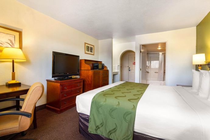 Imagen de la habitación del Hotel Rodeway Inn Auburn - Foresthill. Foto 15