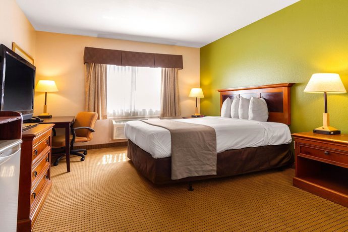 Imagen de la habitación del Hotel Rodeway Inn Auburn - Foresthill. Foto 18