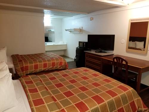 Imagen de la habitación del Hotel Rodeway Inn Auburn Hills. Foto 8