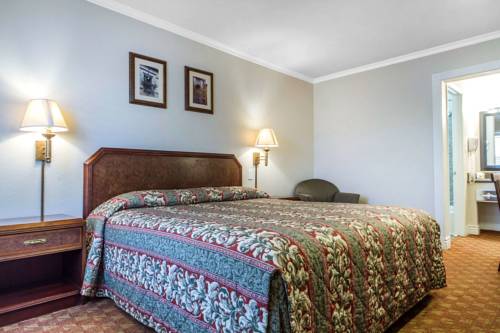 Imagen de la habitación del Hotel Rodeway Inn Berkeley. Foto 3