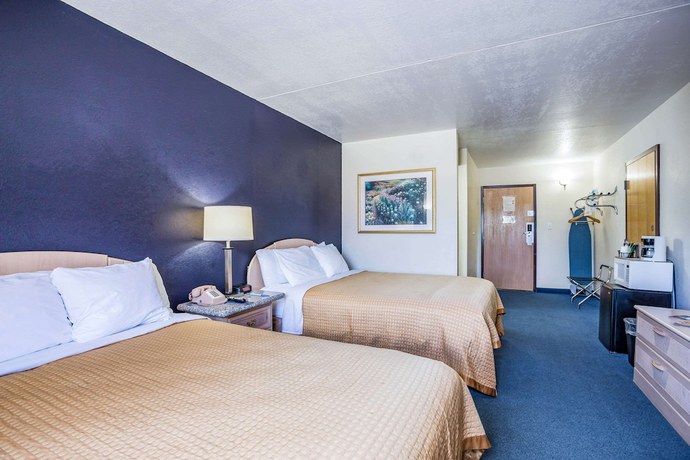 Imagen de la habitación del Hotel Rodeway Inn Branson, Brick House. Foto 3