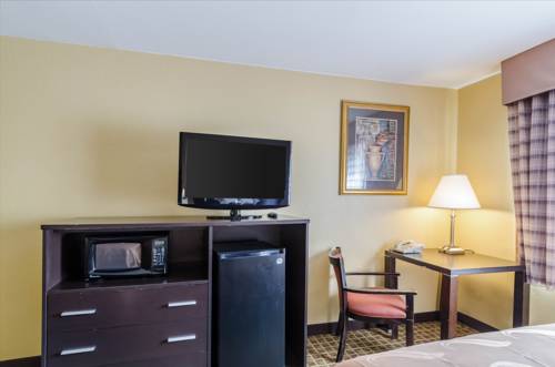 Imagen de la habitación del Hotel Rodeway Inn Brockton. Foto 2