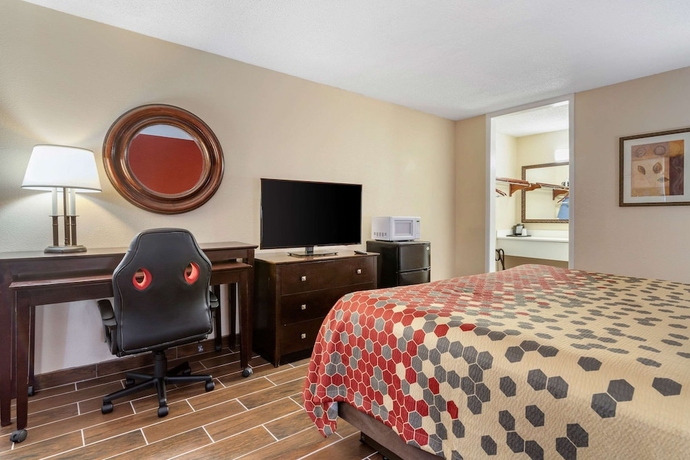 Imagen de la habitación del Hotel Rodeway Inn, Brunswick. Foto 12