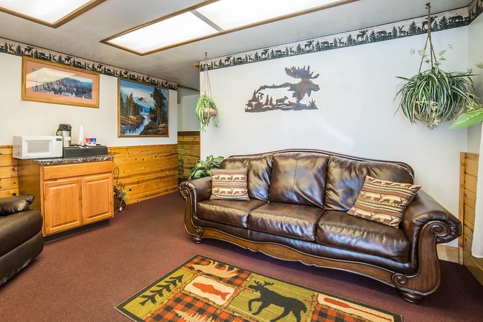 Imagen de los interiores del Hotel Rodeway Inn Bryce Canyon. Foto 18