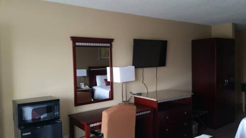 Imagen de la habitación del Hotel Rodeway Inn, Bushnell. Foto 6