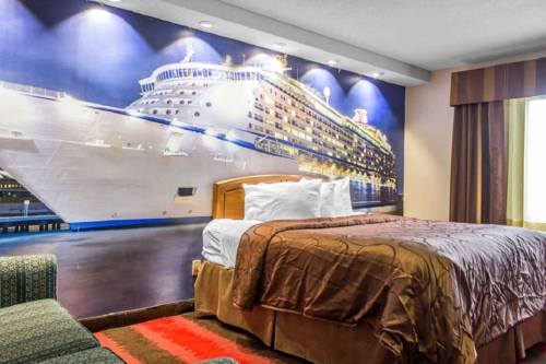 Imagen de la habitación del Hotel Rodeway Inn Capri. Foto 4