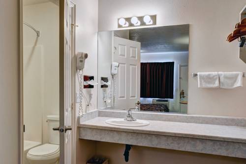 Imagen de la habitación del Hotel Rodeway Inn Cedar City. Foto 4