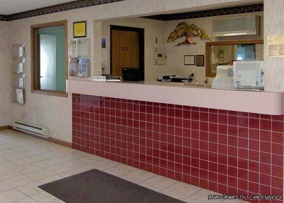 Imagen general del Hotel Rodeway Inn, Cedar Rapids. Foto 3