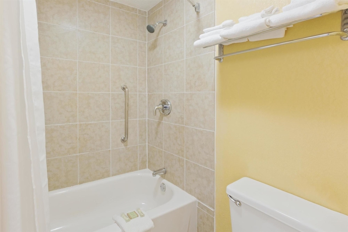 Imagen de la habitación del Hotel Rodeway Inn Charlotte Airport Area. Foto 14