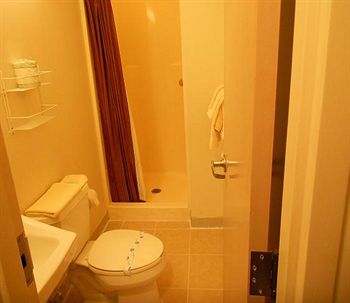 Imagen general del Hotel Rodeway Inn, Charlotte. Foto 2