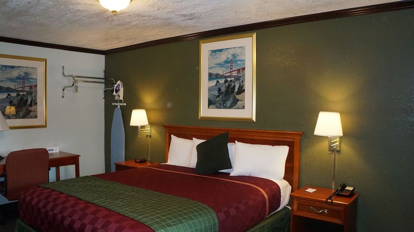 Imagen de la habitación del Hotel Rodeway Inn Chico University Area. Foto 6