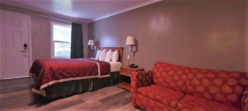 Imagen de la habitación del Hotel Rodeway Inn Chico University Area. Foto 14