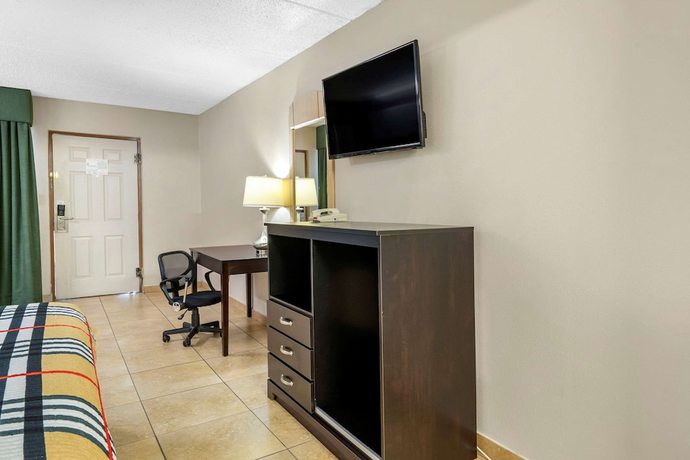 Imagen de la habitación del Hotel Rodeway Inn Clearwater - Dunedin. Foto 6