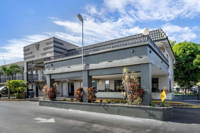 Imagen general del Hotel Rodeway Inn Clearwater - Dunedin. Foto 1