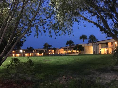Imagen general del Hotel Rodeway Inn, Clermont. Foto 1