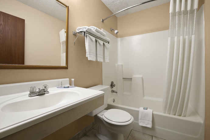 Imagen de la habitación del Hotel Rodeway Inn, Colorado Springs. Foto 8