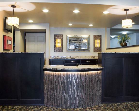 Imagen de los interiores del Hotel Rodeway Inn Columbia Mall Loop. Foto 18