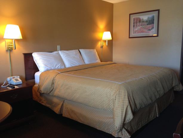 Imagen de la habitación del Hotel Rodeway Inn, Columbus. Foto 14
