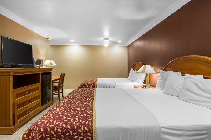 Imagen de la habitación del Hotel Rodeway Inn Cypress - Near Cypress College. Foto 7