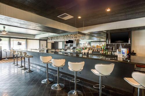 Imagen de los interiores del Hotel Rodeway Inn, Delaware Water Gap. Foto 19