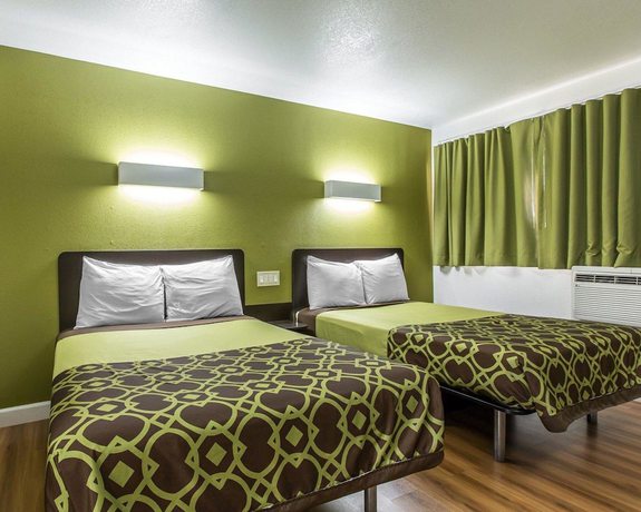 Imagen de la habitación del Hotel Rodeway Inn Downtown Hanford. Foto 11