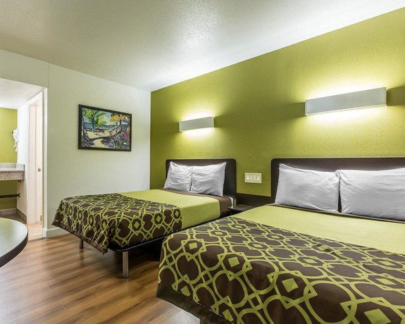 Imagen de la habitación del Hotel Rodeway Inn Downtown Hanford. Foto 13
