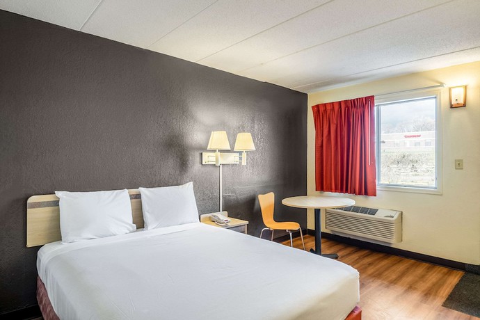 Imagen de la habitación del Hotel Rodeway Inn, Dubuque. Foto 12