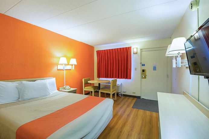 Imagen de la habitación del Hotel Rodeway Inn, Dubuque. Foto 17