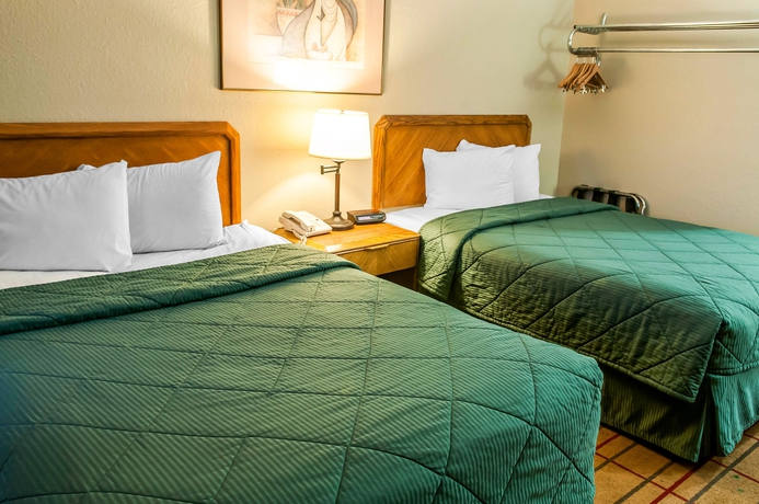 Imagen de la habitación del Hotel Rodeway Inn East. Foto 6