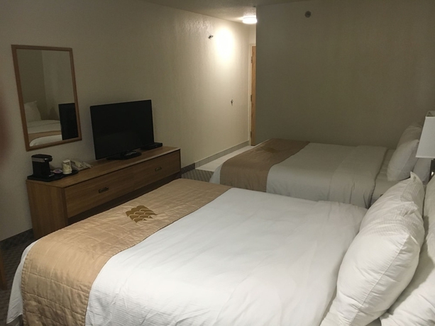 Imagen de la habitación del Hotel Rodeway Inn, Edson. Foto 10