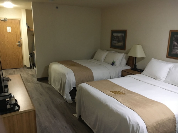 Imagen de la habitación del Hotel Rodeway Inn, Edson. Foto 11