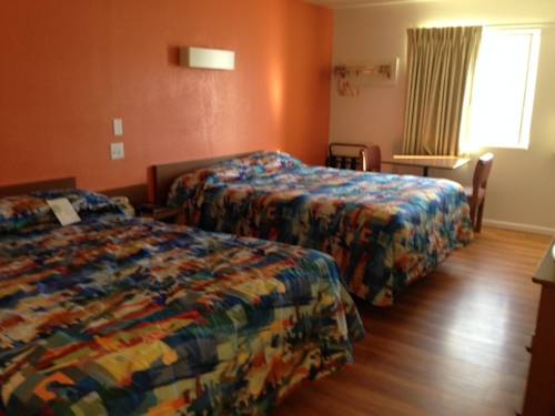 Imagen de la habitación del Hotel Rodeway Inn, Emporia. Foto 3