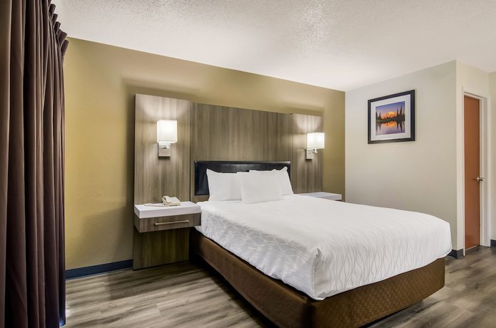 Imagen de la habitación del Hotel Rodeway Inn Enumclaw Mount Rainer-Crystal Mountain Area. Foto 1