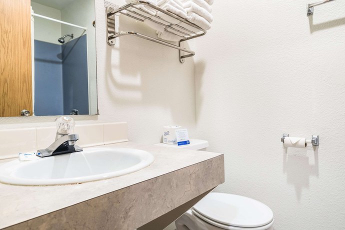 Imagen de la habitación del Hotel Rodeway Inn Enumclaw Mount Rainer-Crystal Mountain Area. Foto 5