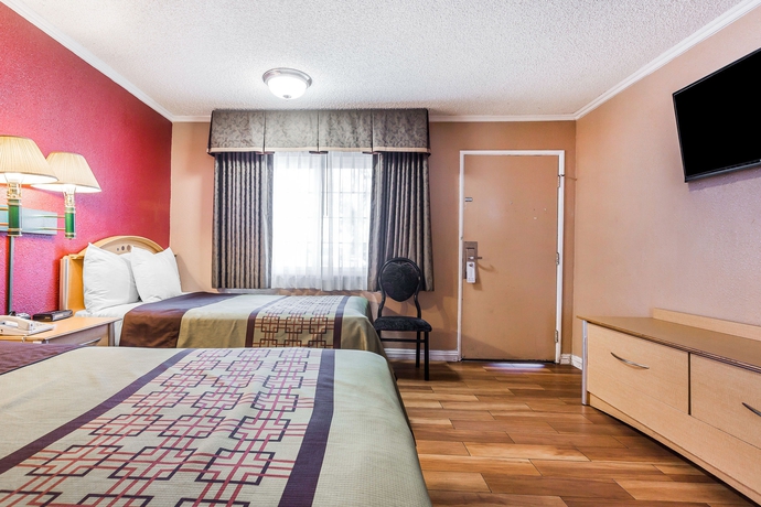 Imagen de la habitación del Hotel Rodeway Inn Escondido Downtown. Foto 7