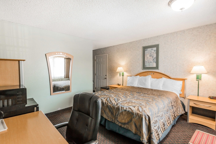 Imagen de la habitación del Hotel Rodeway Inn Escondido Downtown. Foto 11