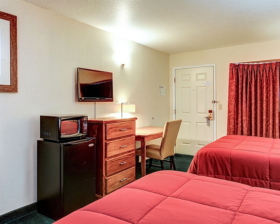 Imagen de la habitación del Hotel Rodeway Inn, Eureka. Foto 8