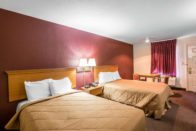 Imagen de la habitación del Hotel Rodeway Inn Expo Center. Foto 5