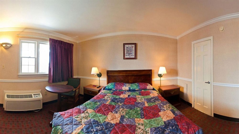 Imagen de la habitación del Hotel Rodeway Inn Fairfax. Foto 4