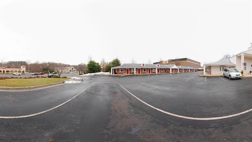 Imagen general del Hotel Rodeway Inn Fairfax. Foto 2